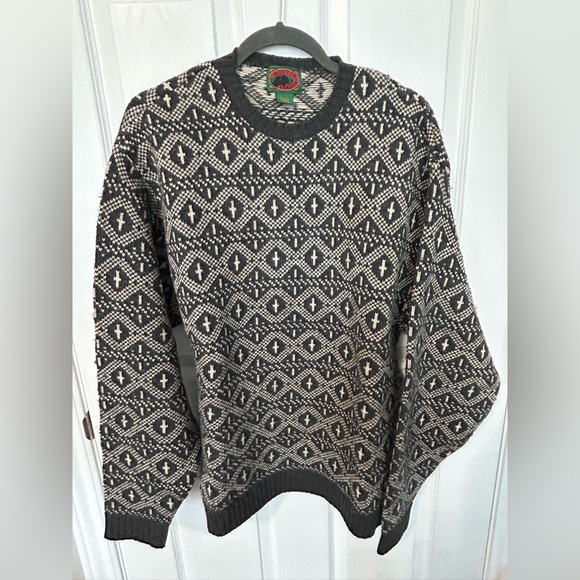 Vintage 100% Charcoal Wool Sweater - Picture 2 of 4